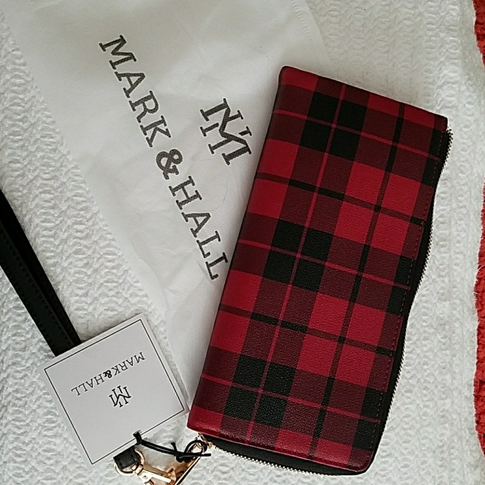 Mark & Hall Wrist Wallet